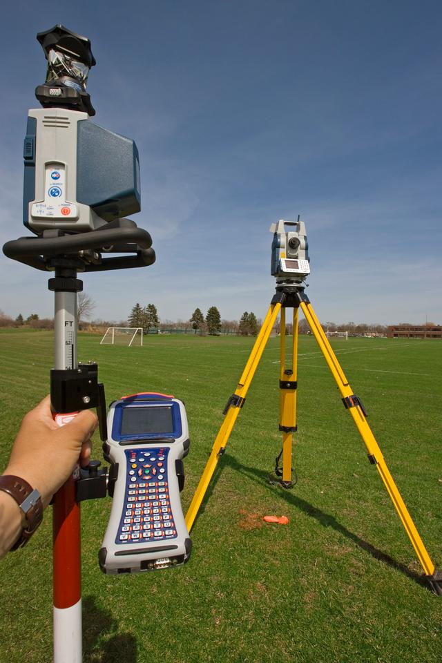 專業(yè)測(cè)繪服務(wù) 從GPS RTK到全站儀的高效解決方案